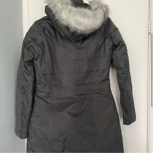 Ladies Columbia long black winter jacket sz LG